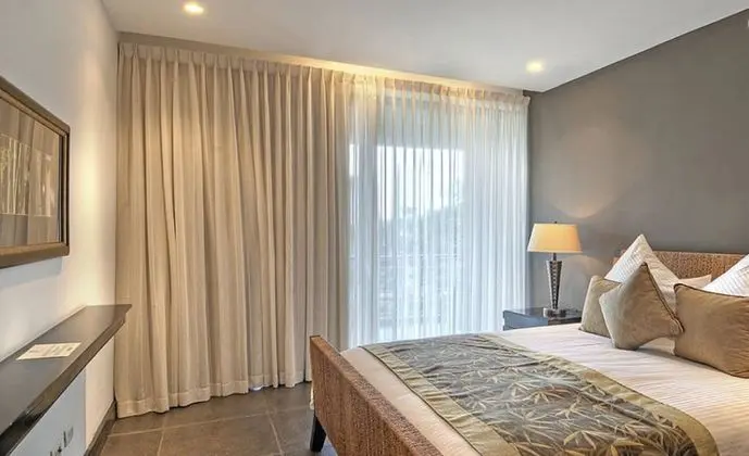 Panoramic Suites -Expansive Ocean Views - (# of bedrooms available depends on # of guests reserved)