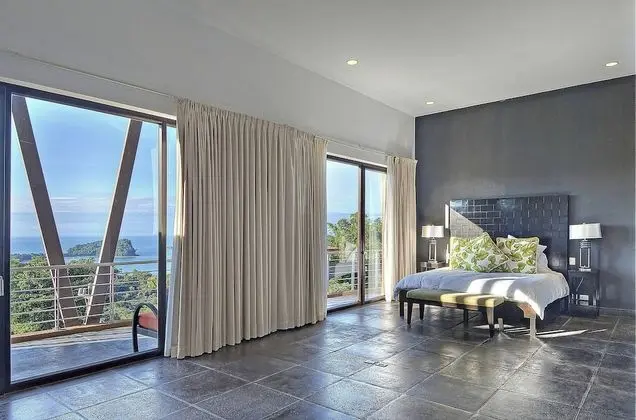 The Penthouse - Best Ocean Views - (# of bedrooms available depends on # of guests reserved)