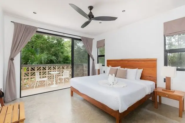 Deluxe Süit, Küçük Mutfak, Bahçe Manzaralı (Deluxe Master Suite)