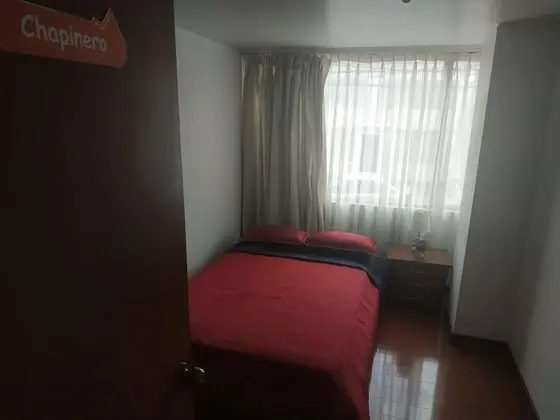 Tek Büyük Yataklı Oda, Ortak Banyo