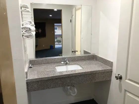 Standard Oda, 1 En Büyük (King) Boy Yatak, Sigara İçilebilir