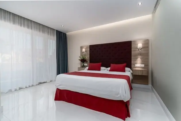 Junior Tek Büyük Yataklı Oda, 1 Büyük (Queen) Boy Yatak