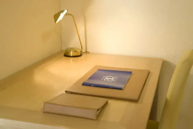 Family Tek Büyük Yataklı Oda (2 Adults + 2 Children)