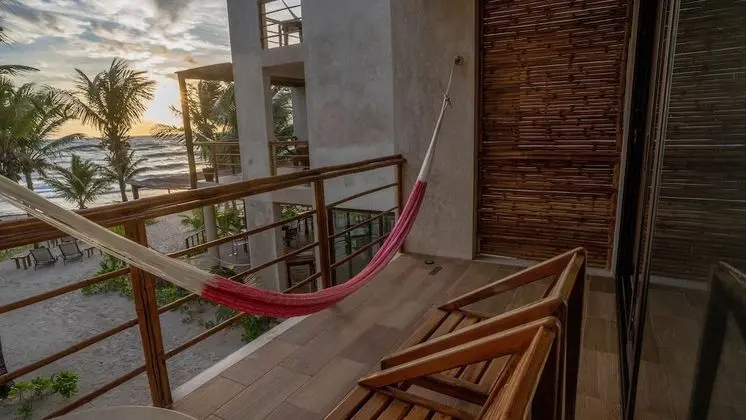 Suite 2 Camas