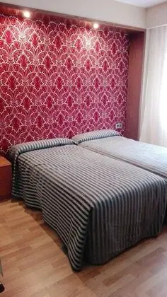 1 Çift Kişilik Veya 2 Tek Kişilik Yatak Standard