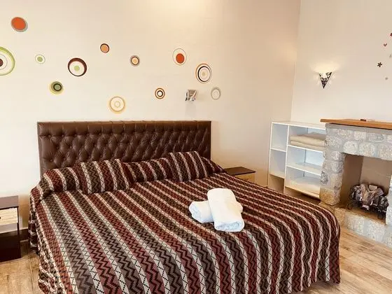 Tek Büyük Yataklı Oda