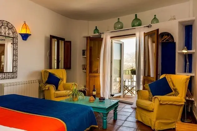 Luxury Tek Büyük veya İki Ayrı Yataklı Oda, 1 En Büyük (King) Boy Yatak, Balkon, Dağ Manzaralı