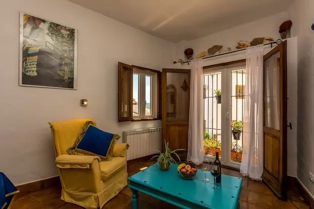 Luxury Tek Büyük veya İki Ayrı Yataklı Oda, 1 En Büyük (King) Boy Yatak, Balkon, Dağ Manzaralı