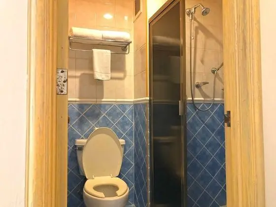 Luxury Oda