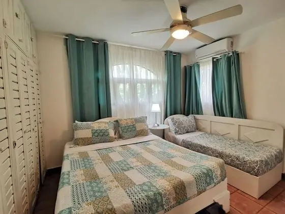 Senior Villa, 2 Yatak Odası, Bahçe Manzaralı, Bahçeli