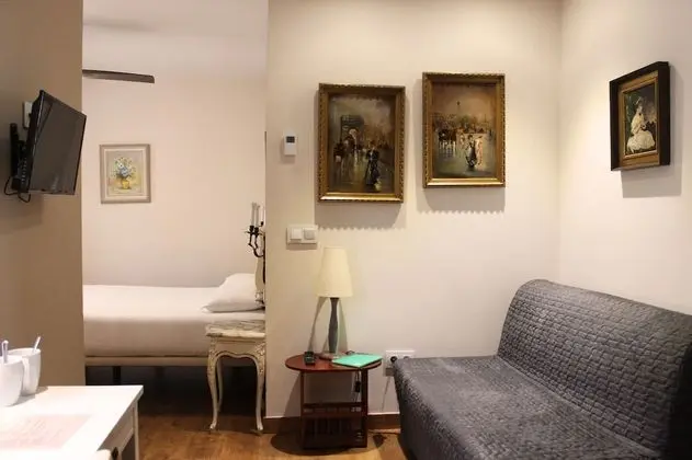 Deluxe Tek Büyük Yataklı Oda, Bahçe Manzaralı (Jara)