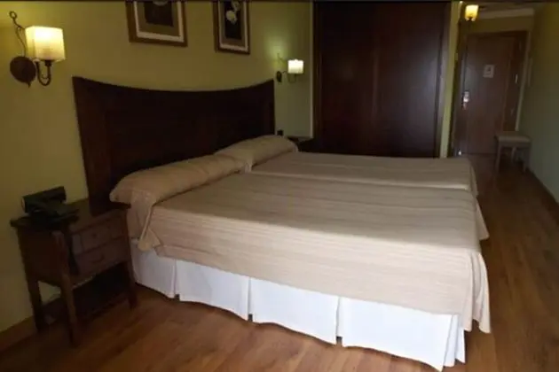 Üç Kişilik Oda, Balkon