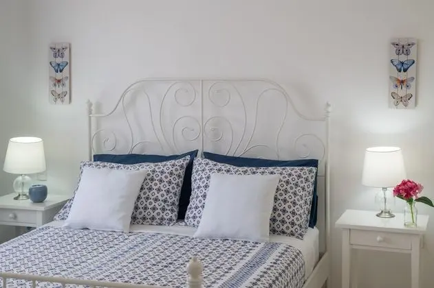 Standard One Bedroom & One Bathroom