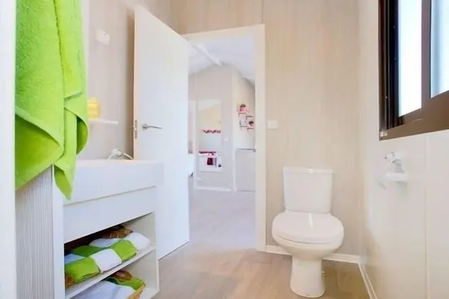 Family Karavan (3 Calle Mayor)