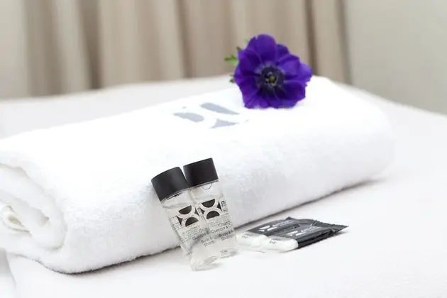 Büyük Yataklı Tek Kişilik Oda