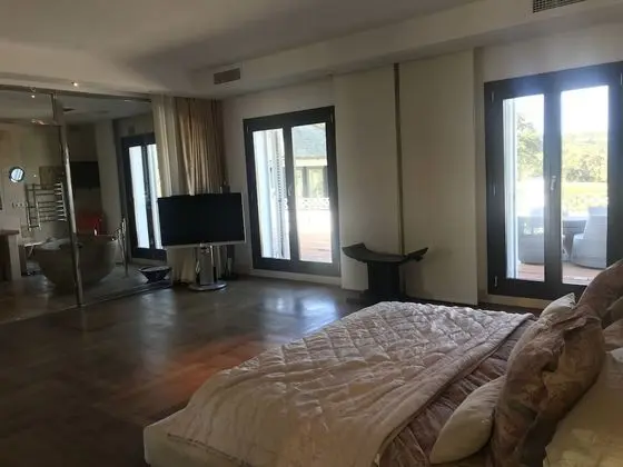 Villa, 6 Yatak Odası, Kişiye Özel Havuzlu