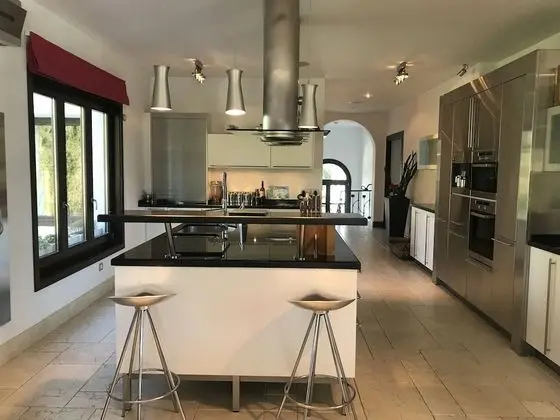 Villa, 6 Yatak Odası, Kişiye Özel Havuzlu