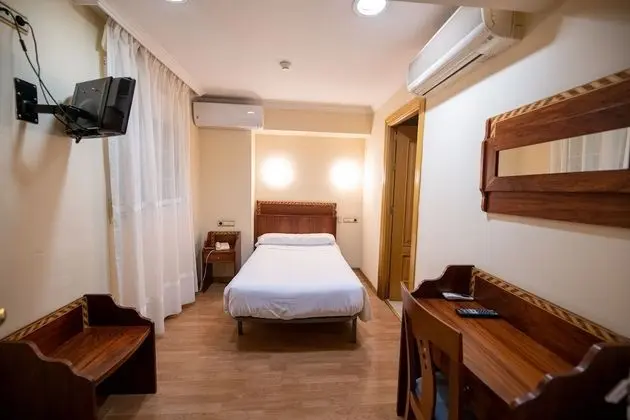 Tek Kişilik Oda