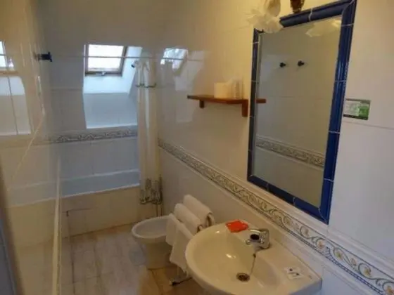 Standard Tek Büyük veya İki Ayrı Yataklı Oda
