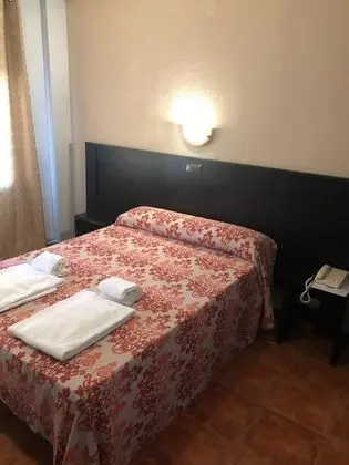 Tek Büyük Yataklı Oda, 1 Büyük (Queen) Boy Yatak