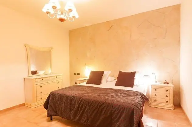 Deluxe Oda (3 Bedrooms)