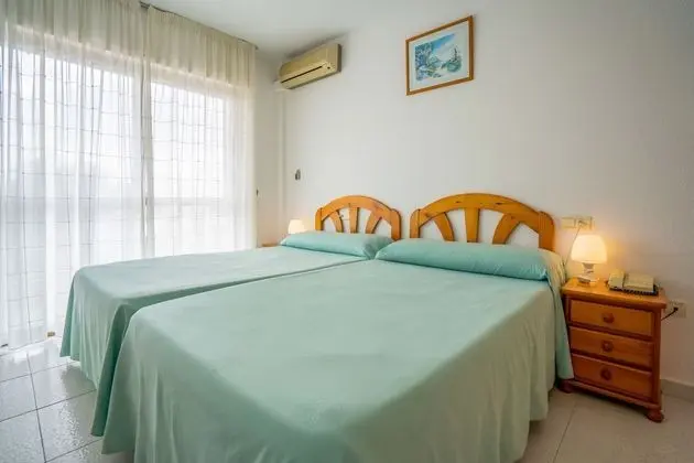 Standard Tek Büyük veya İki Ayrı Yataklı Oda, 1 Yatak Odası, Balkon, Şehir Manzaralı