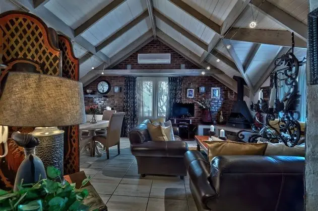Çatı Katı Süiti (Penthouse)