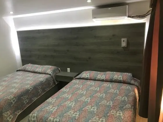 Standard Dört Kişilik Oda, 2 Çift Kişilik Yatak