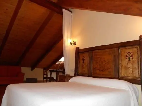 Tek Büyük veya İki Ayrı Yataklı Oda