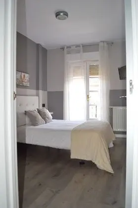 Apart Daire, 1 Çift Kişilik Yatak ve Çekyat, Sigara İçilmez