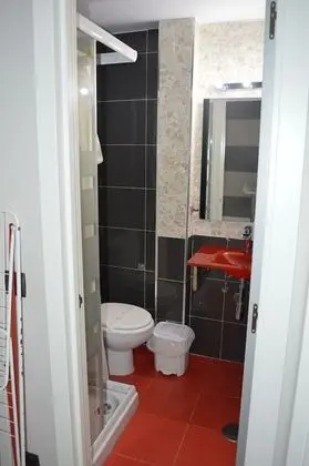 Apart Daire, 1 Çift Kişilik Yatak ve Çekyat, Sigara İçilmez