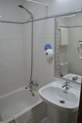 Tek Büyük Yataklı Oda, 1 Çift Kişilik Yatak, Sigara İçilmez