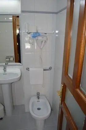 Tek Büyük Yataklı Oda, 1 Çift Kişilik Yatak, Sigara İçilmez