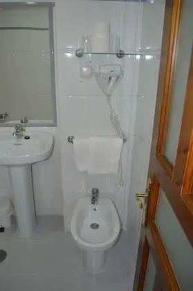 Tek Büyük Yataklı Oda, 1 Çift Kişilik Yatak, Sigara İçilmez