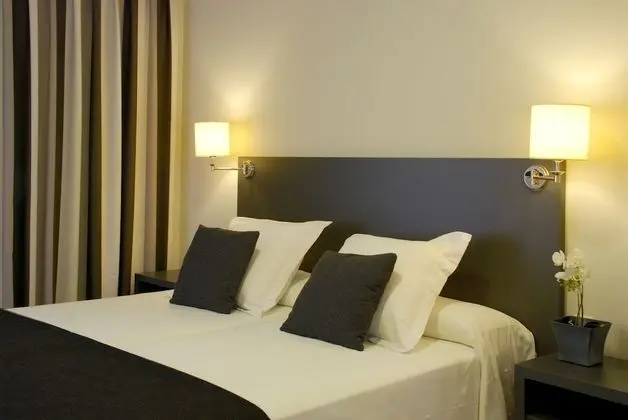 Üç Kişilik Oda (3 adultos)