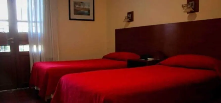 Standard Double Room, 2 single beds