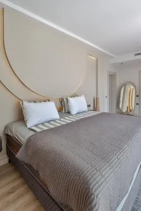 Penthouse, Kara ve Havuz Manzaralı, Aileye Özel