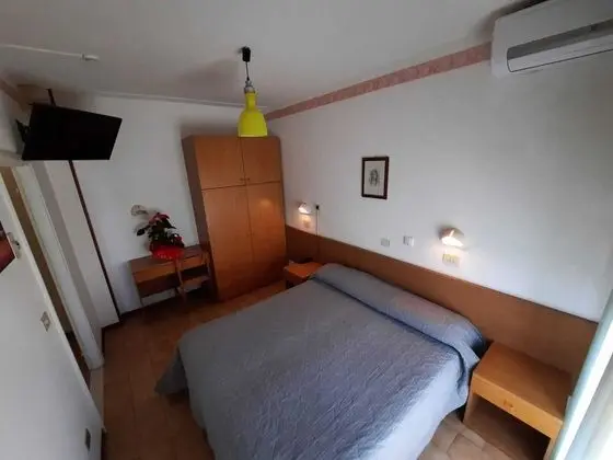Standard Tek Büyük veya İki Ayrı Yataklı Oda