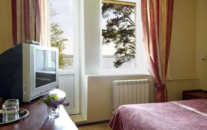 Comfort Tek Büyük veya İki Ayrı Yataklı Oda