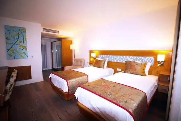 Standart Oda, Bahçe Manzaralı