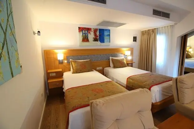 Suite, Bahçe Manzaralı