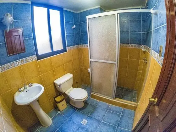Standard Üç Kişilik Oda, 3 Tek Kişilik Yatak