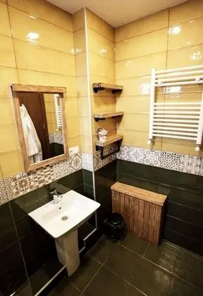 Tek Büyük Yataklı Oda, Balkon