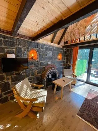 Bungalow, Dere Manzaralı, Jakuzili