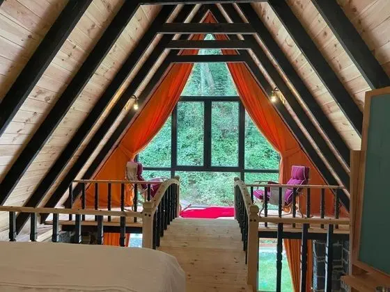 Bungalow, Dere Manzaralı, Jakuzili