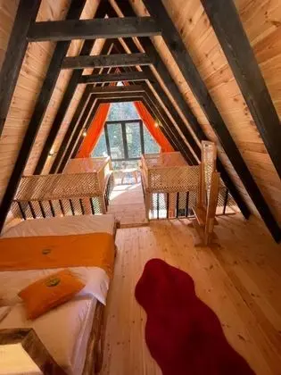 Bungalow, Dere Manzaralı, Jakuzili