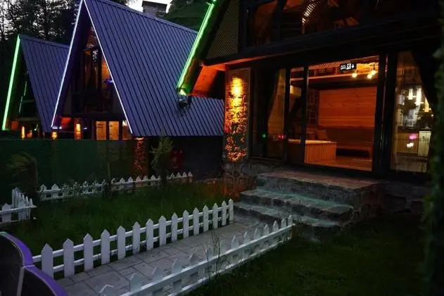 Bungalow, Dere Manzaralı, Jakuzili