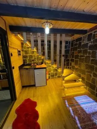 Standart Bungalow, Dere Manzaralı, Jakuzili