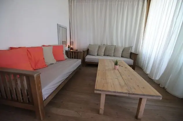 Comfort Süit, 1 Yatak Odası, Sigara İçilmez, Havuz Manzaralı