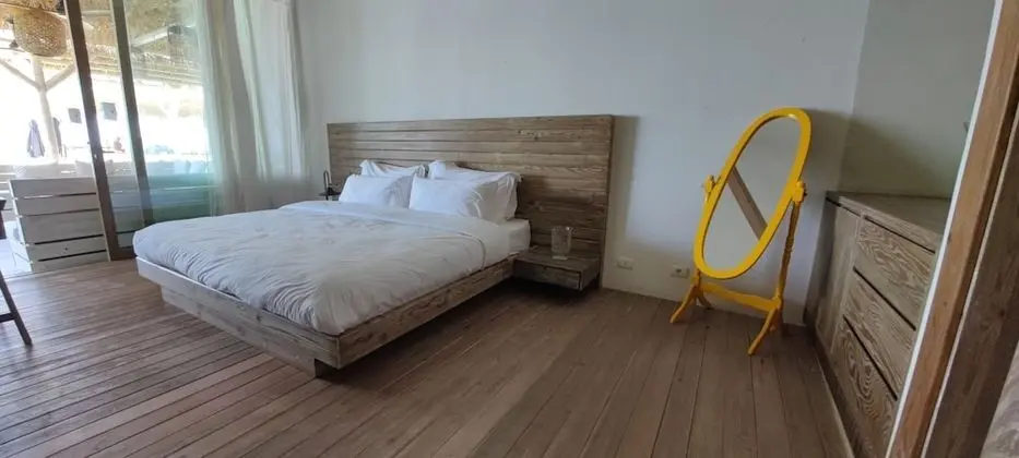 Deluxe Oda, 1 En Büyük (King) Boy Yatak, Plaj Manzaralı